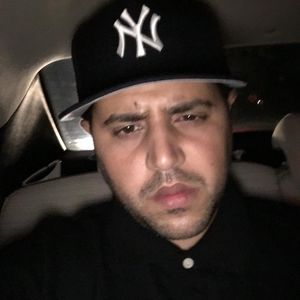 Meet your Posher, Emanuel